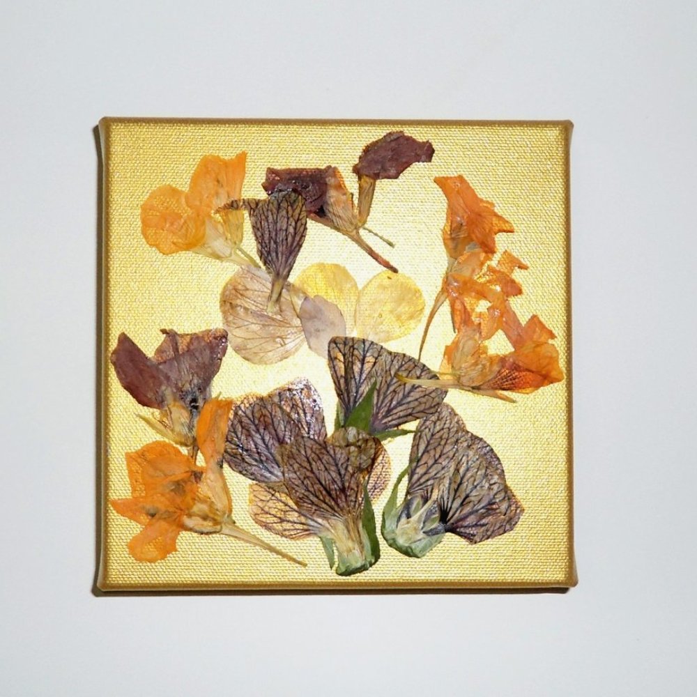 Golden Tropical flowers new contemporary decor